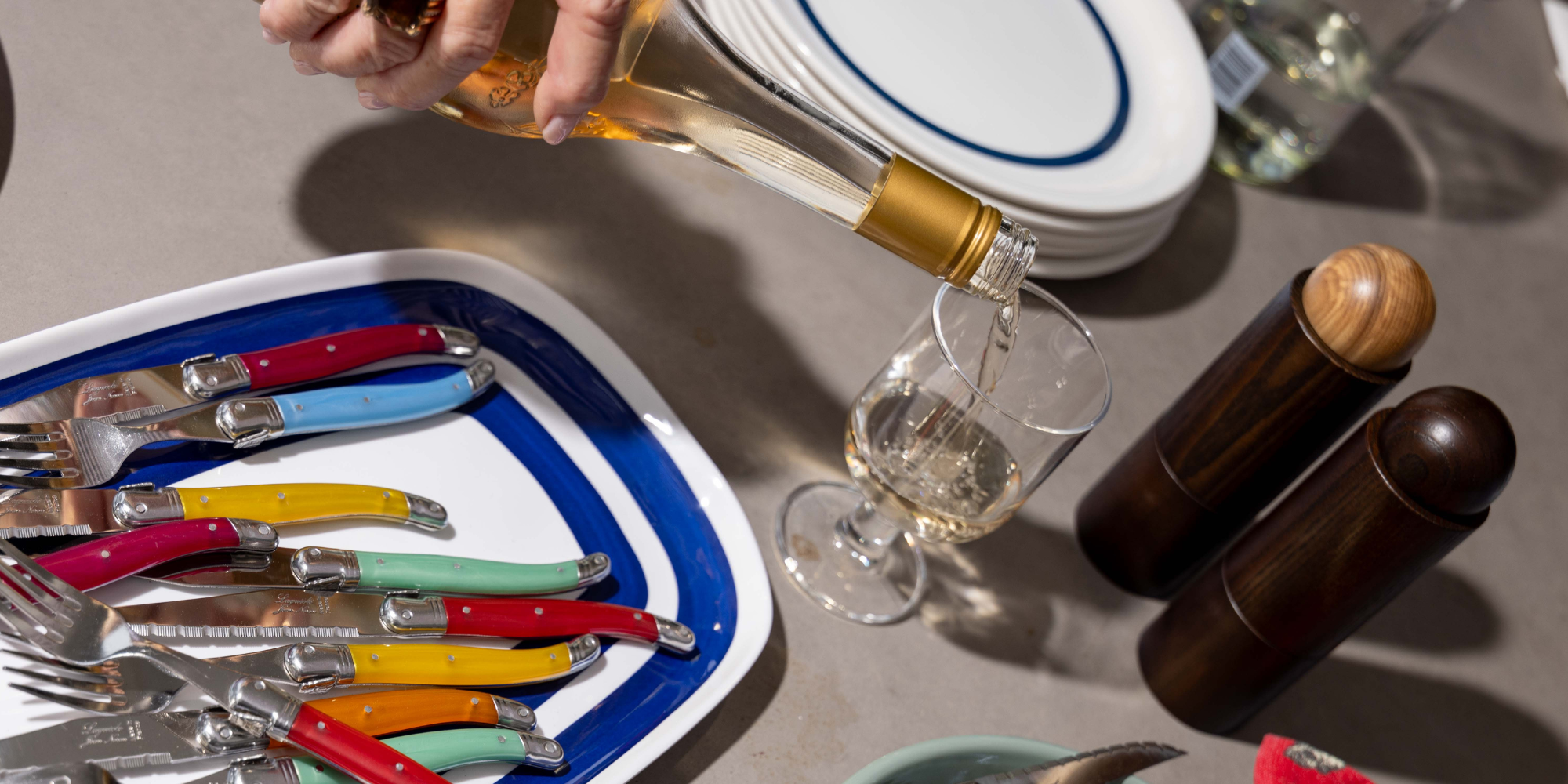 Grinders and Pinch Pots